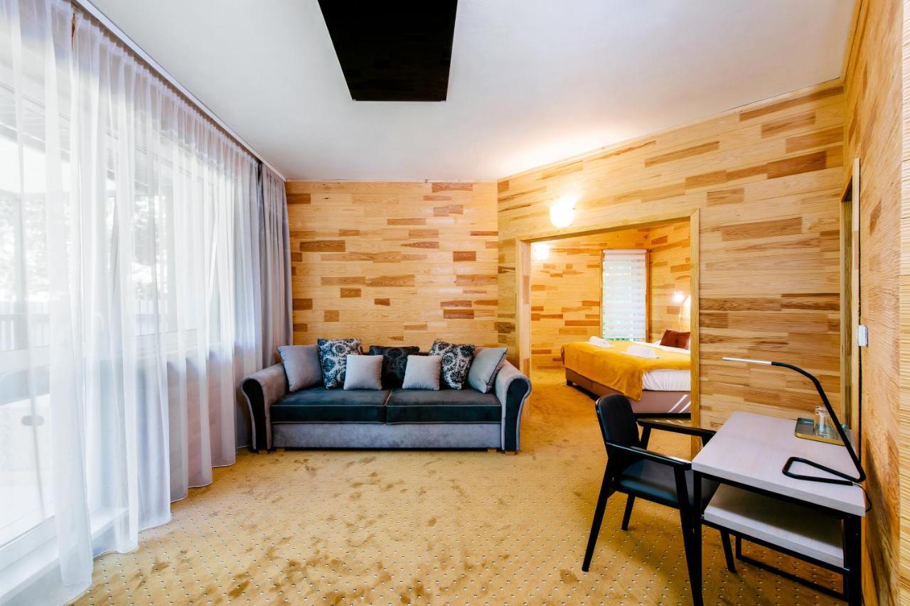 Hotel Veverica Trenčín Екстериор снимка