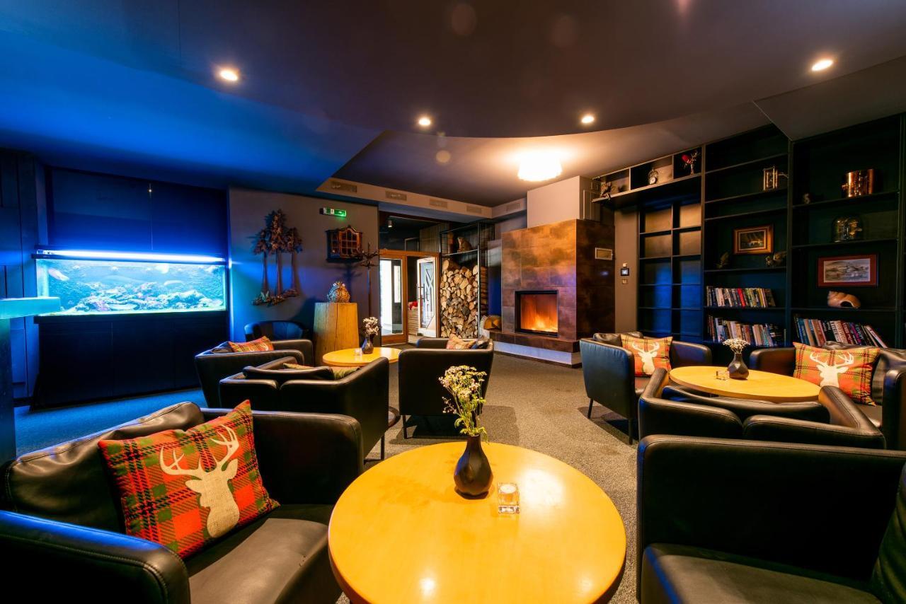 Hotel Veverica Trenčín Екстериор снимка